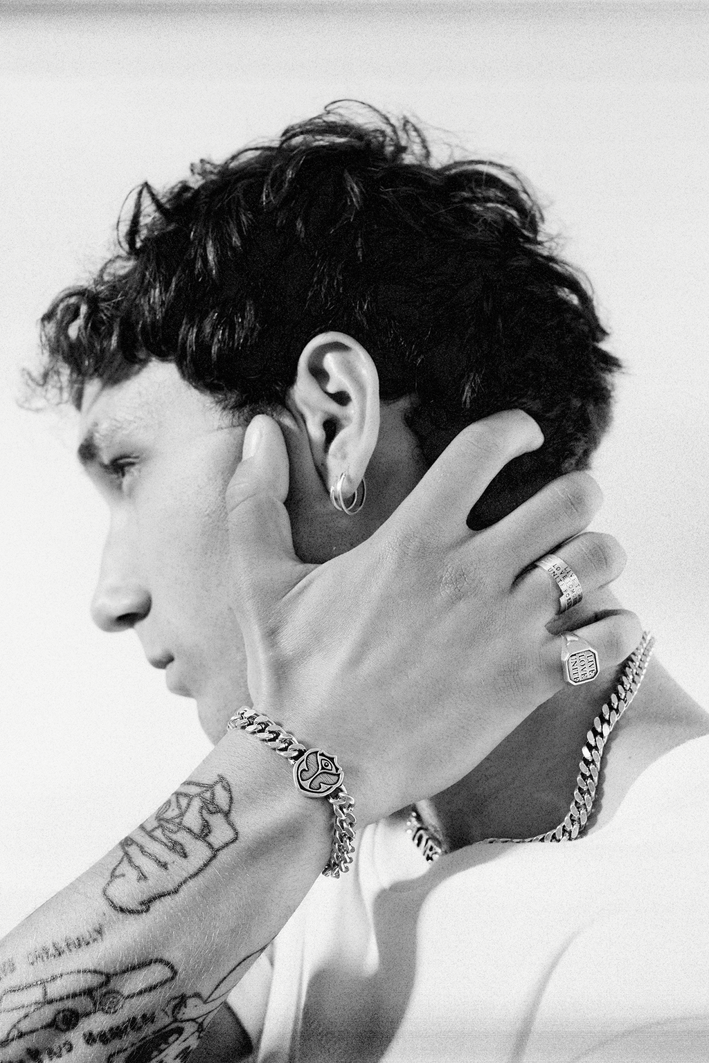 ICON CHAIN BRACELET