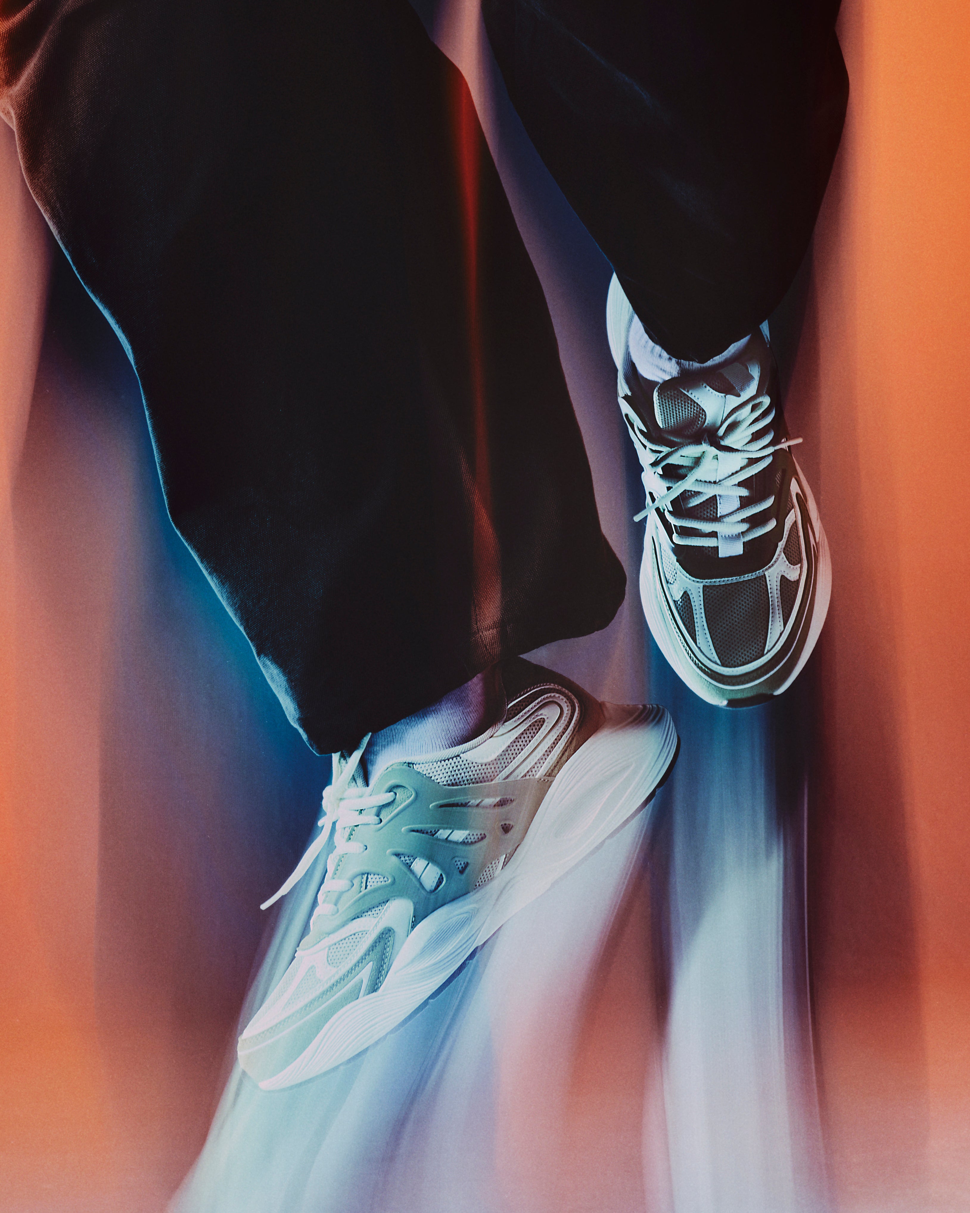 Tomorrowland WR1 Sneakers – Tomorrowland Store