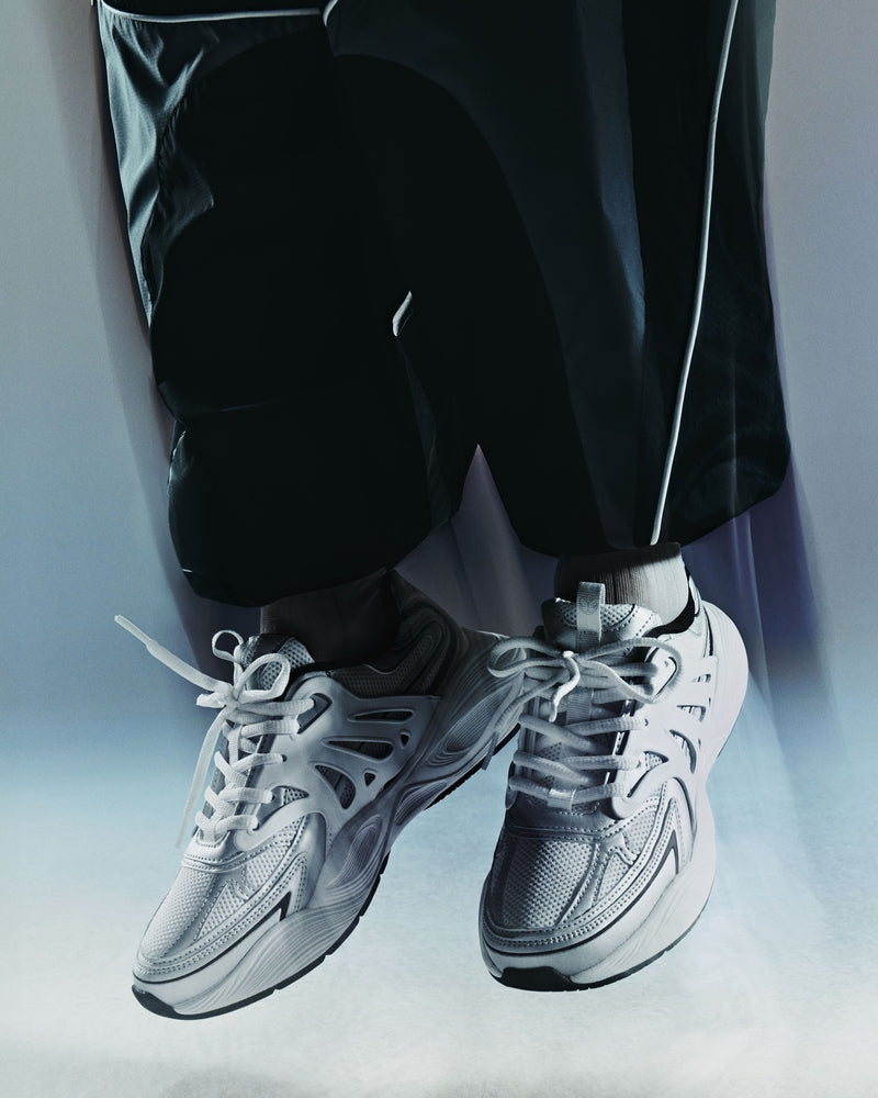 Tomorrowland WR1 Sneaker Men Silver Moon