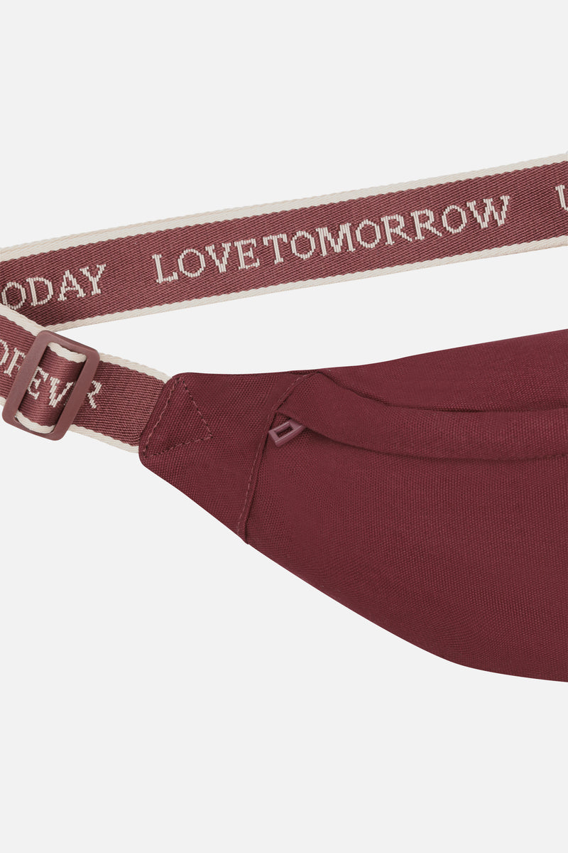 SLOGAN BELT BAG