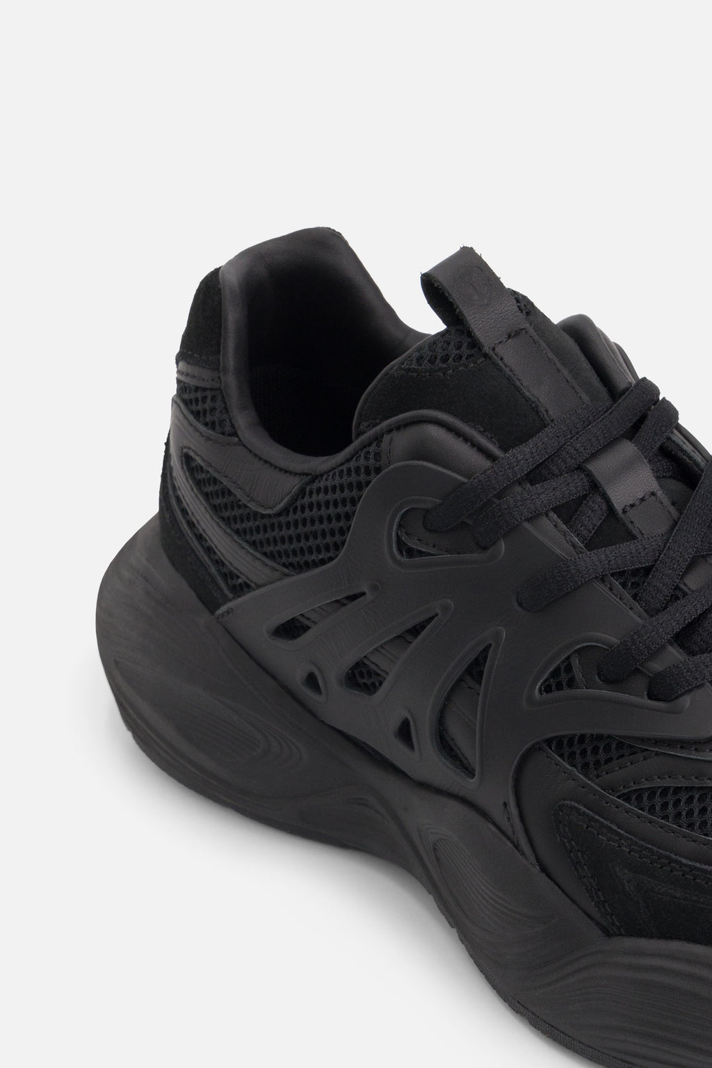 Tomorrowland WR1 Sneaker Men Black Forest