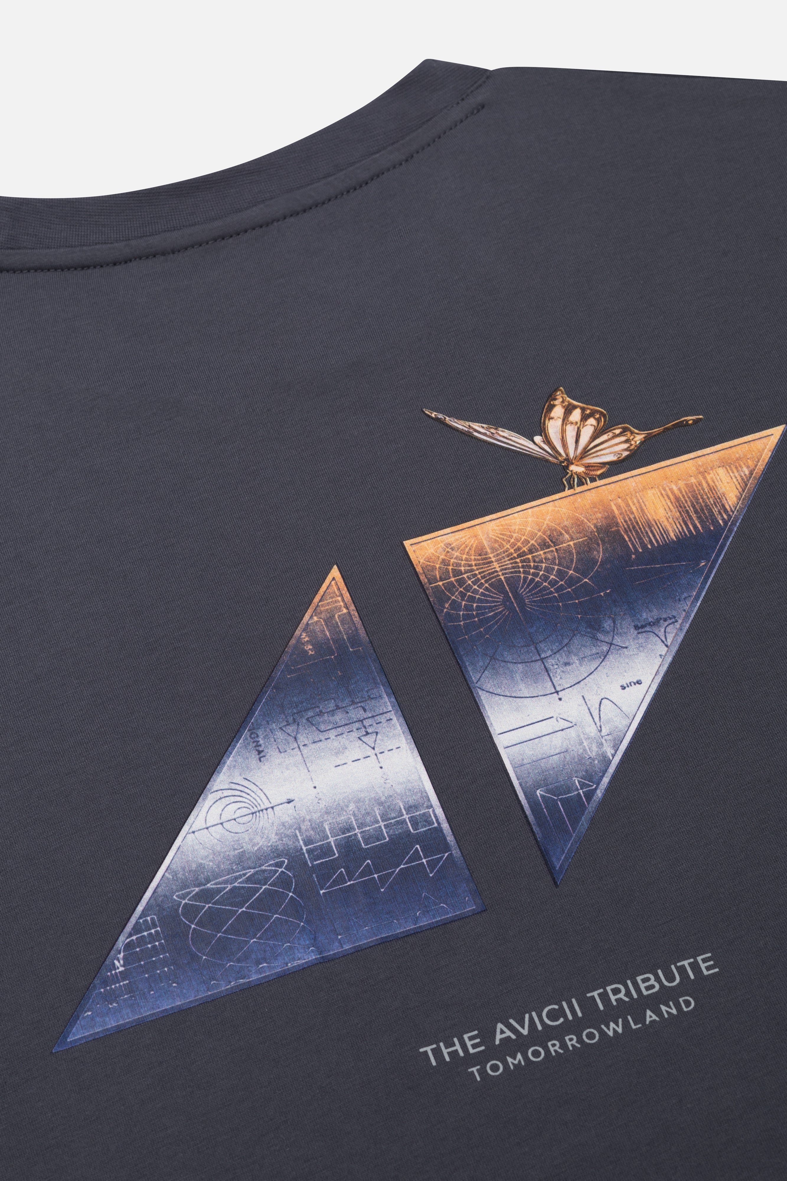 Avicii Tribute T-Shirt - Tomorrowland Store