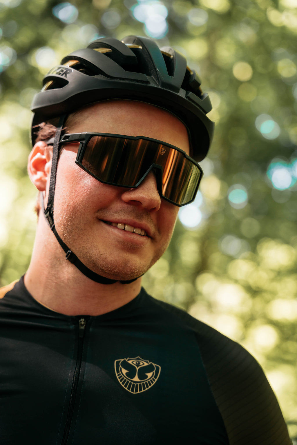 TML x RIDLEY SUNGLASSES
