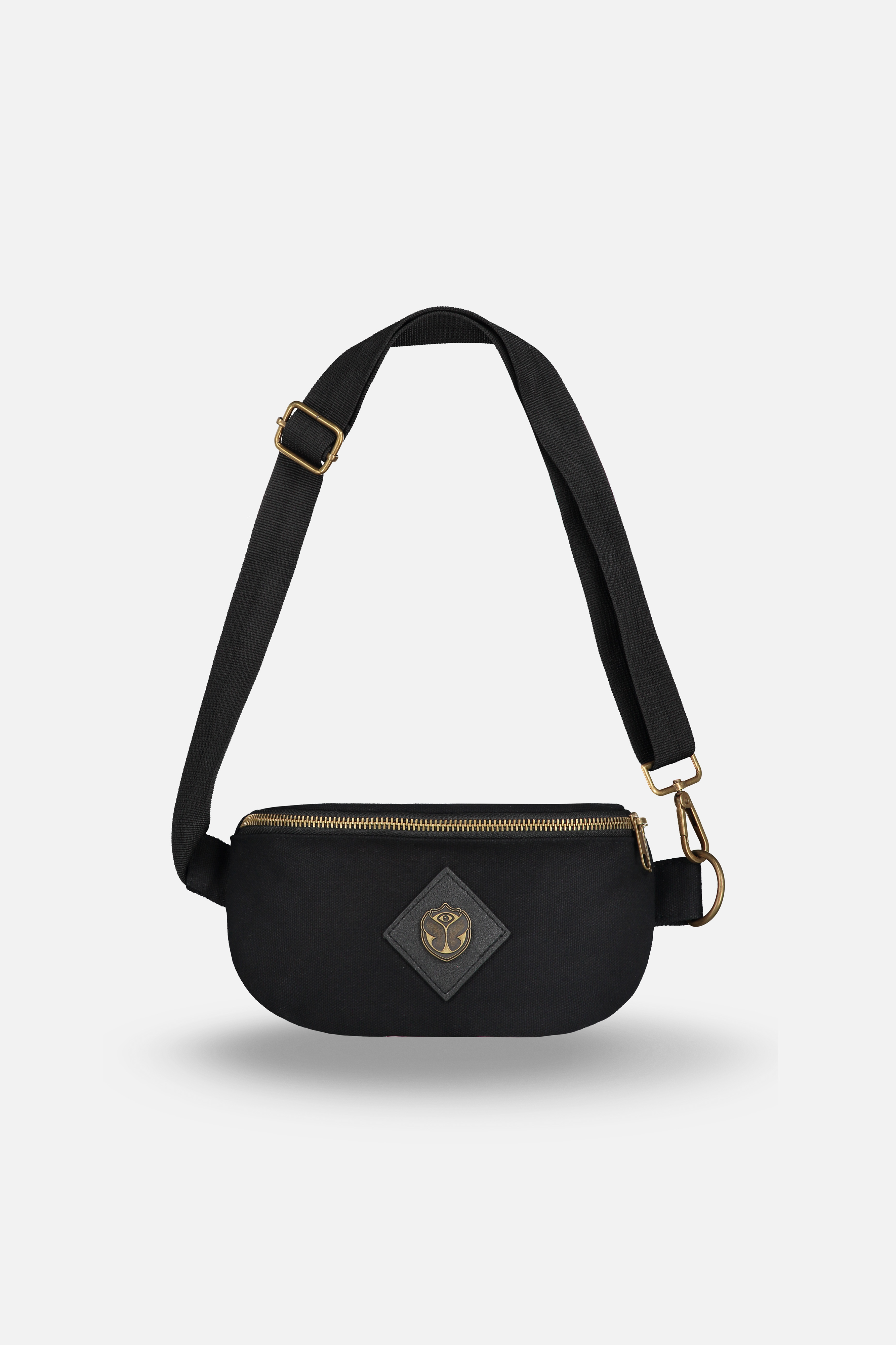Buy fanny pack in store deals