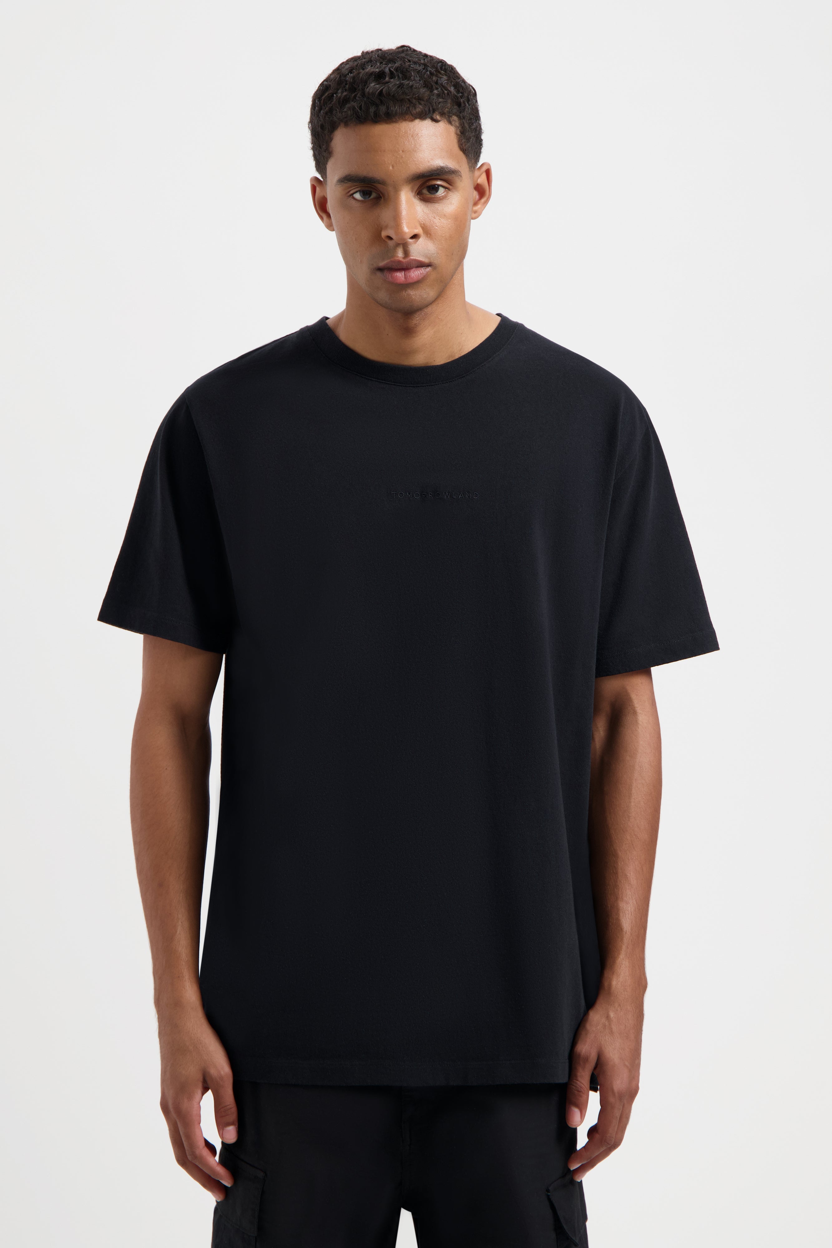 LIVE LOVE UNITE – Tomorrowland Store