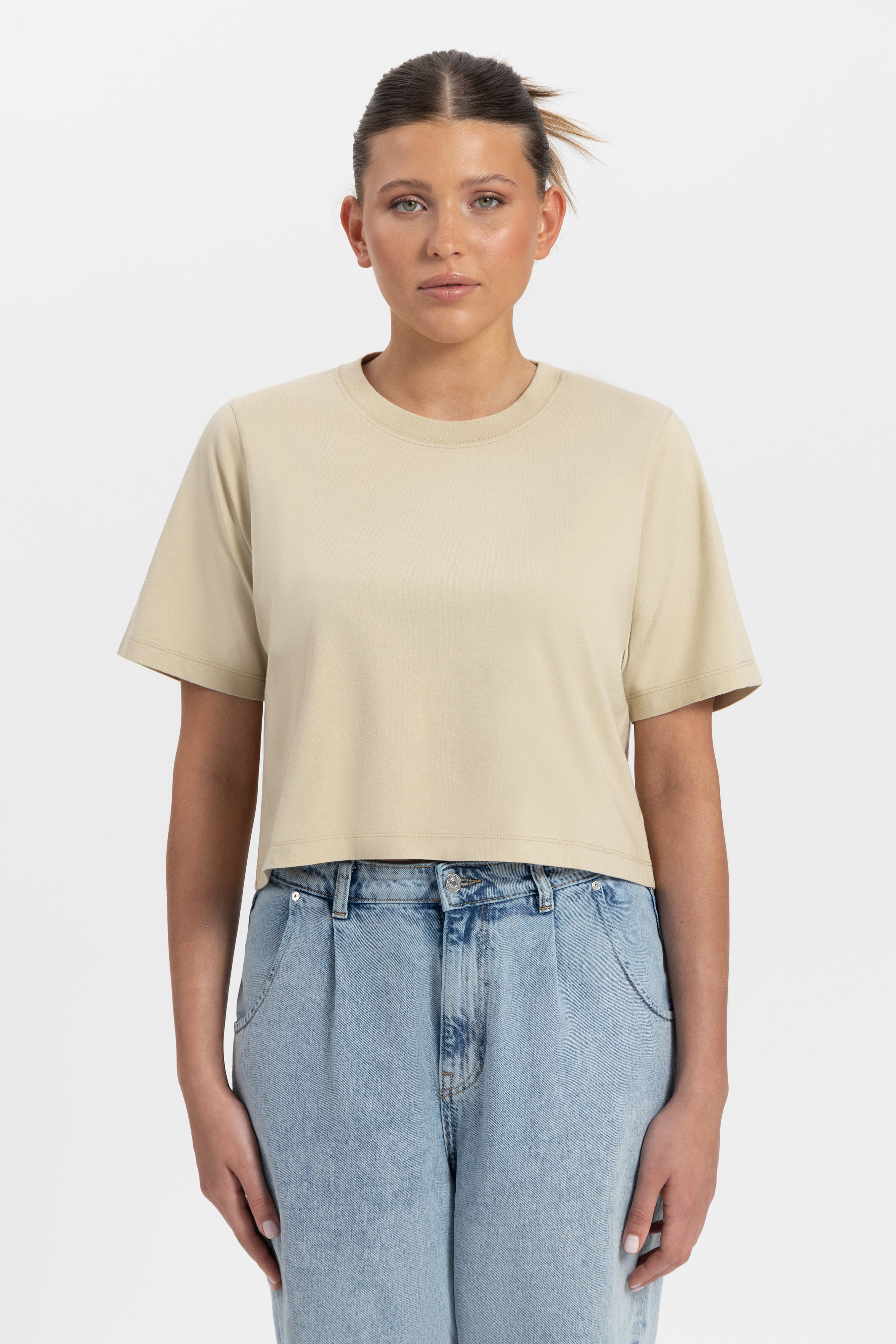 【TOMORROWLAND BUYING WEAR】Les Petits Basics Tulipes. Tシャツ TOMORROWLAND T-SHIRT - Tomorrowland Store